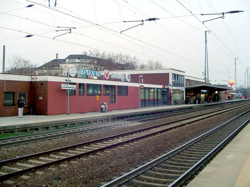 Solingen Hauptbahnhof (zum Aufnahmezeitpunkt noch Bf. SG-Ohligs)