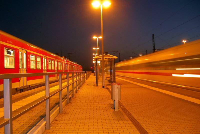 2007-12-18 Goß-Gerau Dornberg Bahnhof