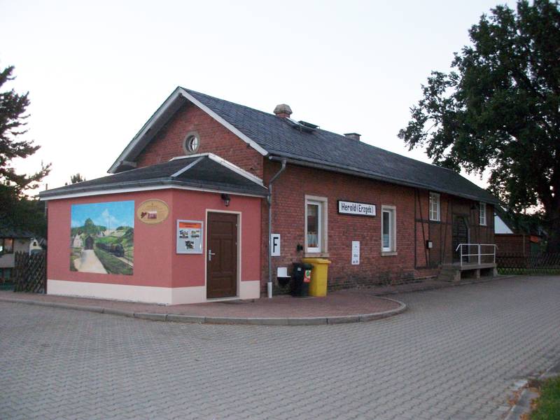 Bahnhof Herold (Erzgeb), Empfangsgebäude (2016)