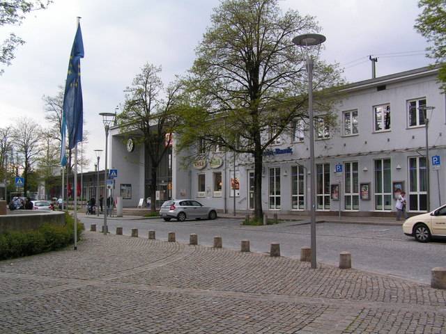 Bahnhof Traunstein, near to Traunstein, Deutschland (Zone 33).