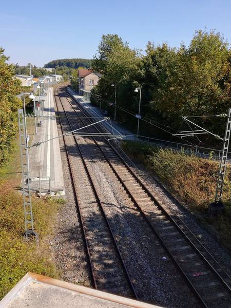 Eicholzheim Haltepunkt SW 20180916.jpg