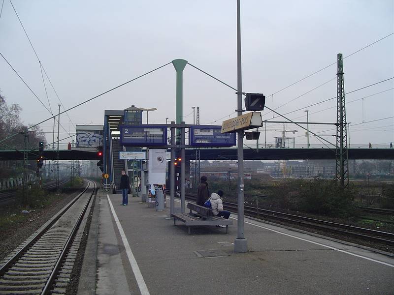Düsseldorf Zoo S-Bahn stop, Germany