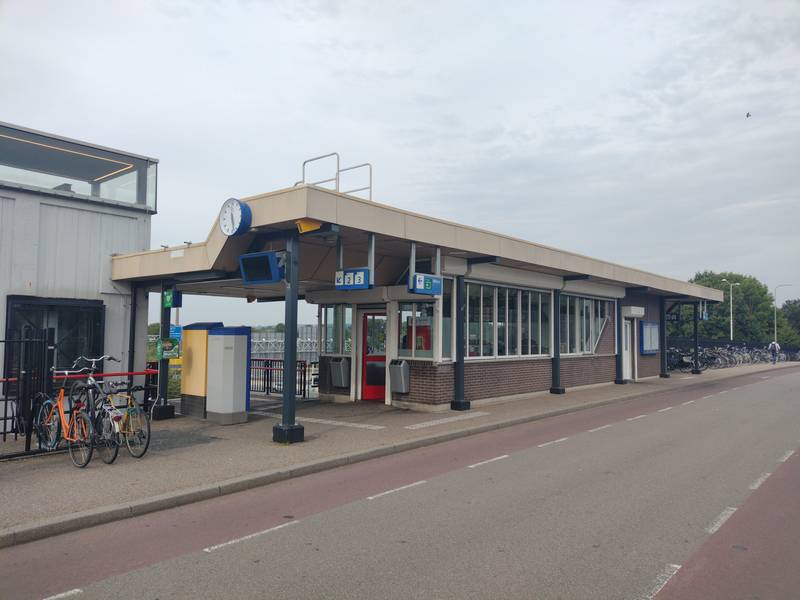 Station building of Maastricht Randwyck train station.