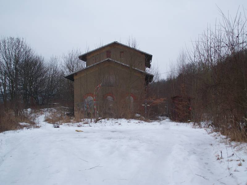Bahnhof Greiz Aubachtal_Seitenansicht (2017)