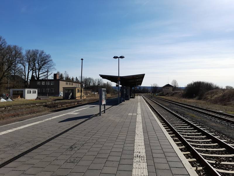 Bahnhof Triptis, in Betrieb befindliche Gleise 1+2 (2022)