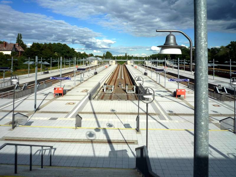 S-Bahnhof Olympiastadion Berlin.jpg