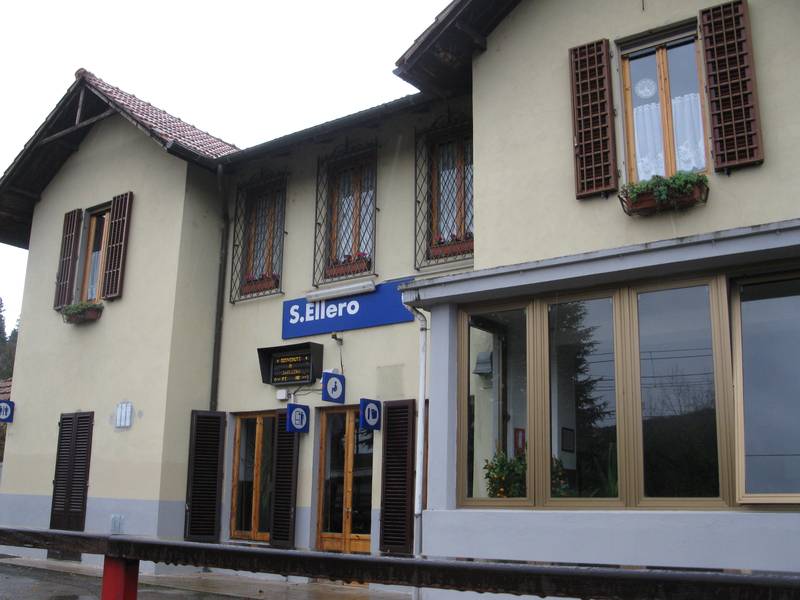 Front of Sant’Ellero railway station
