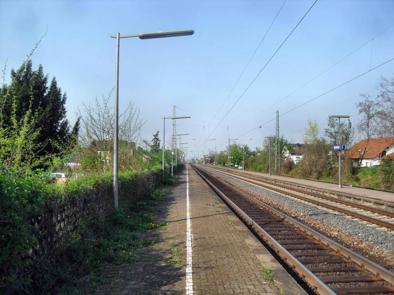 Alsheimer Bahnhof, Blick Richtung Mainz