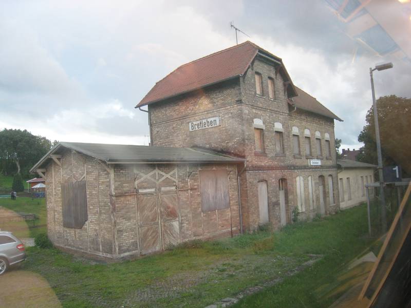 Railway station of Bretleben