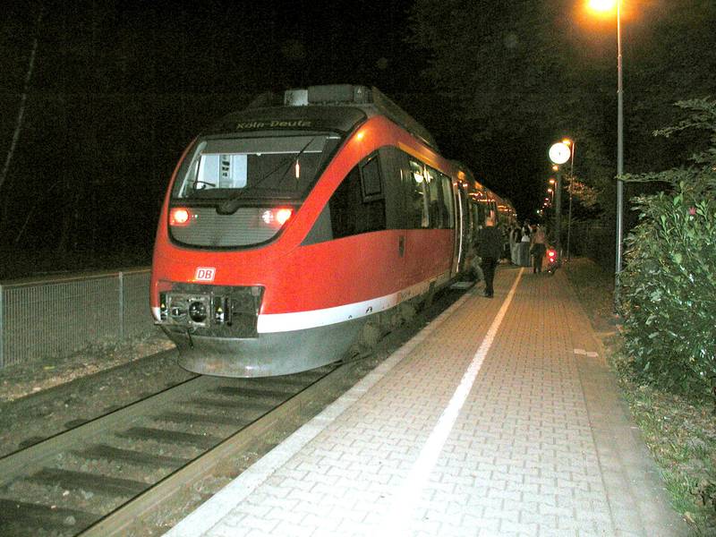 Bahnhof-Bruehl-Kierberg1.JPG