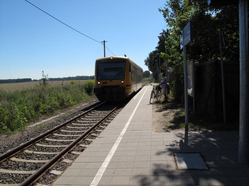Bahnhof Kummersdorf (Storkow) 02.jpg
