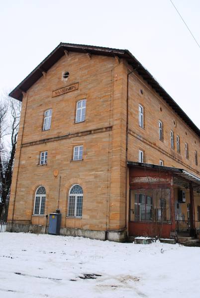 Mainbernheim, Ehemaliger Bahnhof, Empfangsgebäude