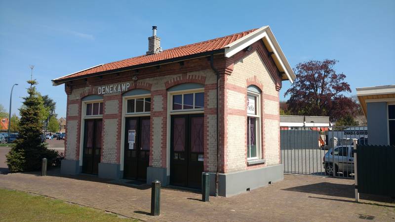 Voormalig tramstationnetje uit 1903 van de Nederlandsch-Westfaalse Stoomtramweg