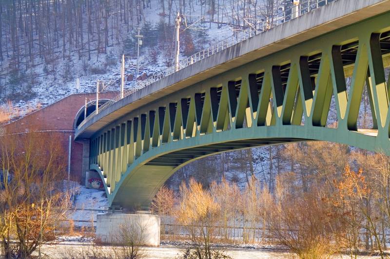 Nantenbach Mainbrücke Schönrain-Tunnel 2006-01-29-b.jpg