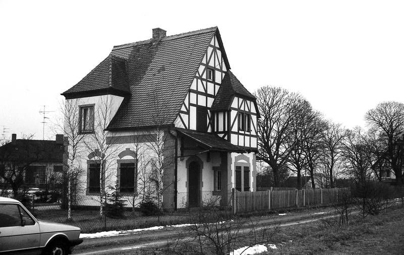 Östheim-Gailnau, ehem. Bahnhof (1).jpg