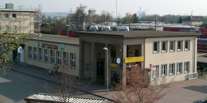 Bahnhof Bad Friedrichshall Jagstfeld 20070404.jpg