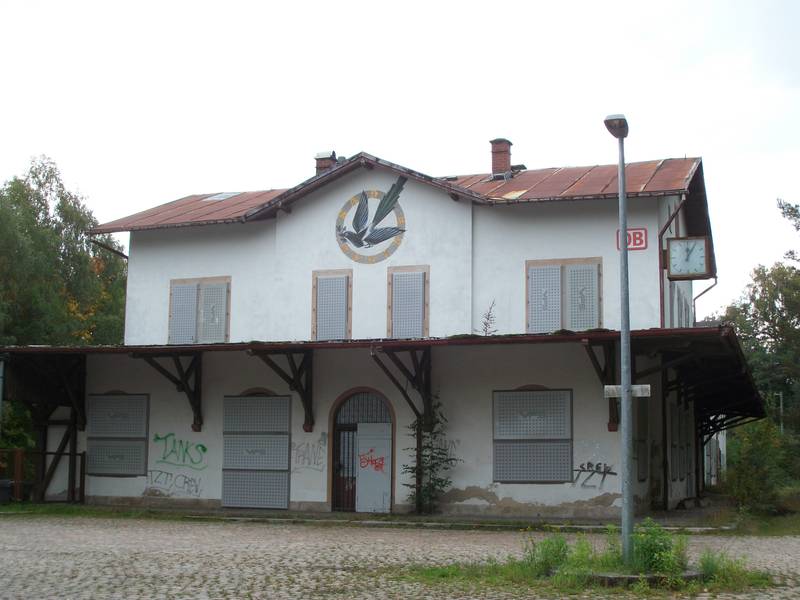 Bahnhof Bad Elster, Empfangsgebäude (Straßenseite) (2019)