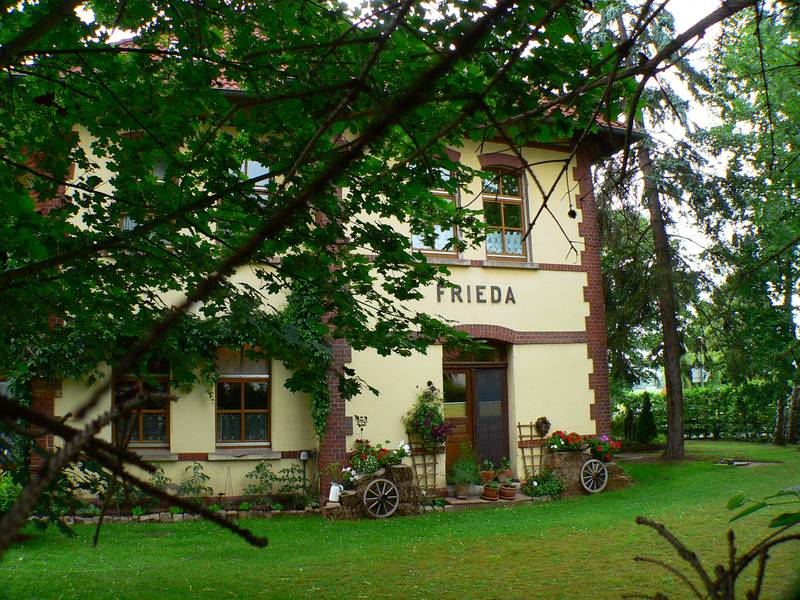 Ehemalige Bahnlinie Schwebda-Wartha: Bahnhof Frieda
