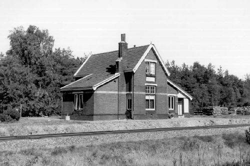 Station Junne.jpg