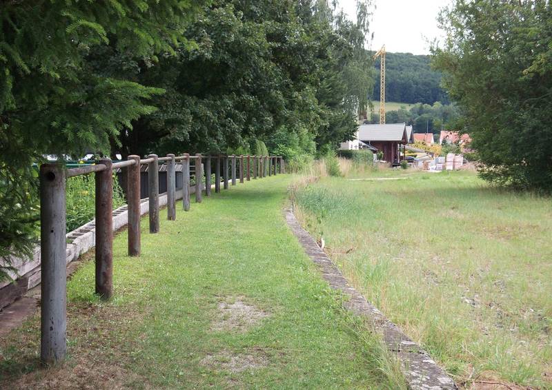 Bahnsteig ehemaliger Bahnhof Thalmässing