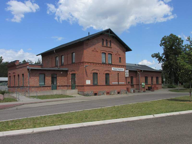 das Bahnhofsgebäude vom Bahnhof Burgkemnitz