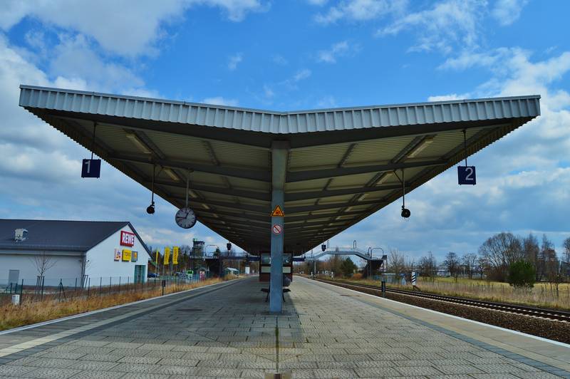 Bahnsteig des S-Bahnhof Birkenstein, Landkreis Märkisch-Oderland