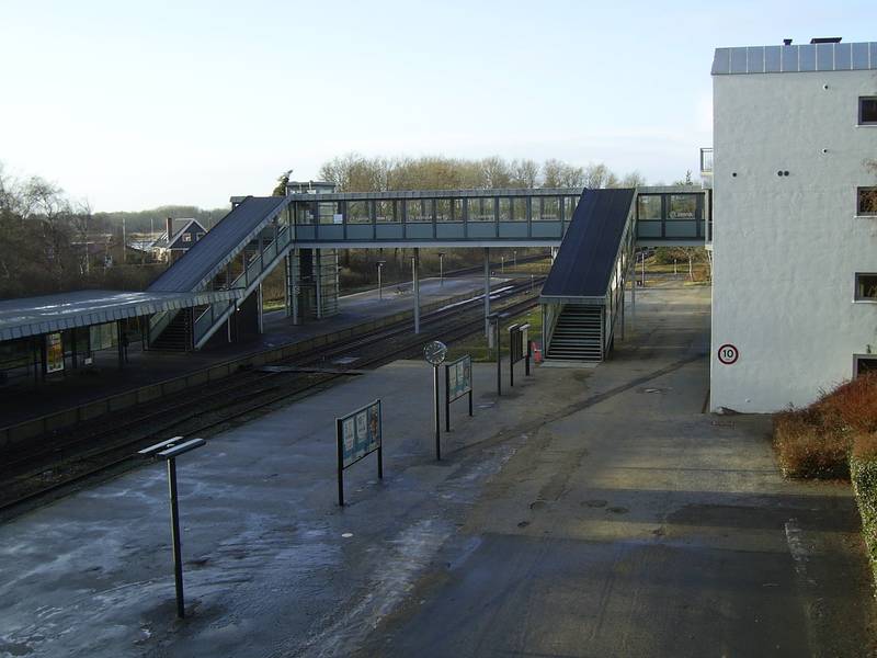 Skive railway station, Denmark - 20110109-02.jpg
