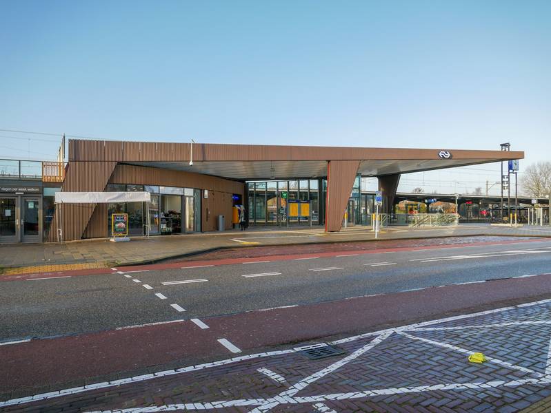 The station building opened in 2021 at Castricum railway station