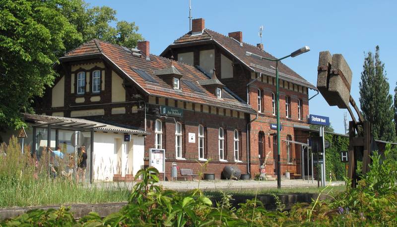 Bahnhof Storkow (Mark) 01.jpg