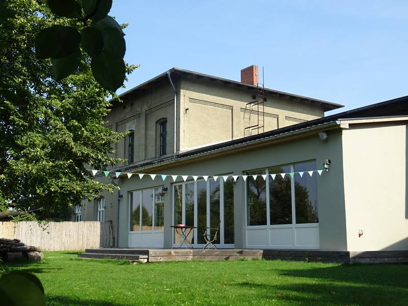 Bahnhof Havelberg, Empfangsgebäude, Gleisseite
