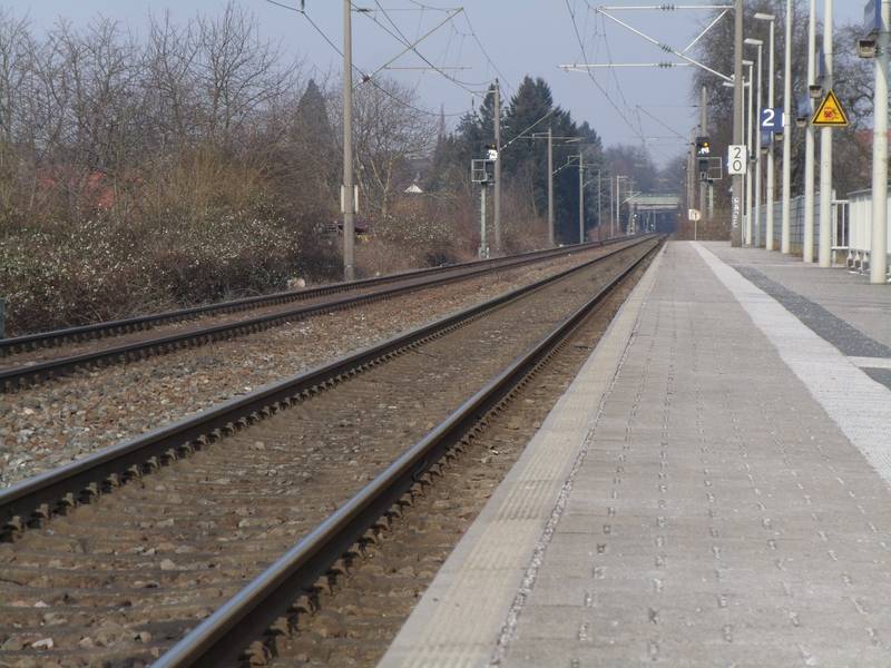 Offenburg Kreisschulzentrum station, tracks toward Offenburg