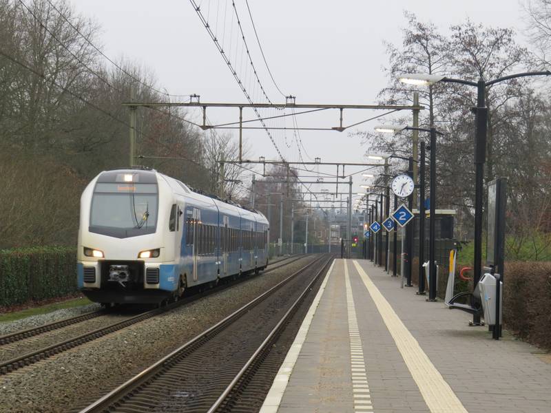 Keolis FLIRT EMU at Almelo de Riet station