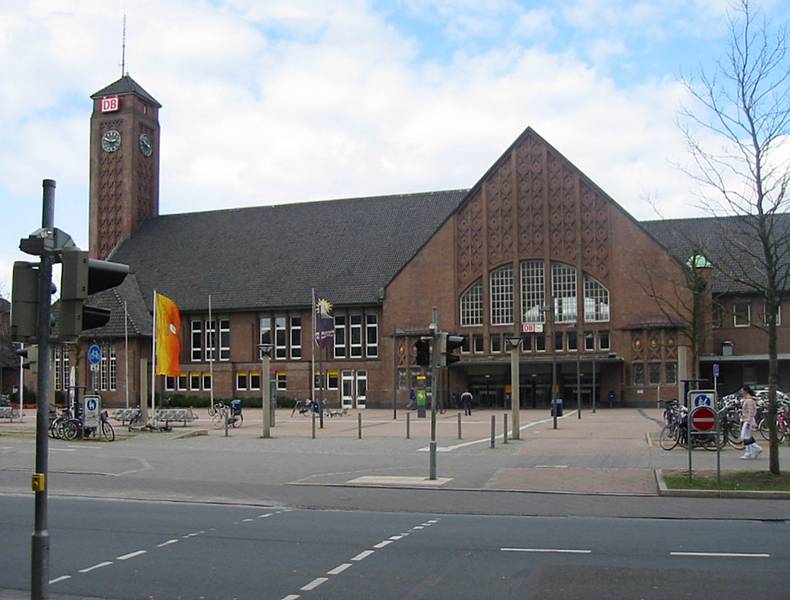 Oldenburg Hbf1.jpg