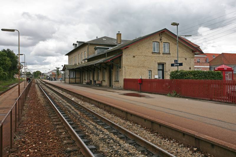 Picture of Jyderup Railway Station (Jyderup - Denmark)