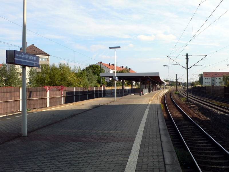Haltepunkt Nürnberg-Gleißhammer, Blick von Norden auf den Bahnsteig