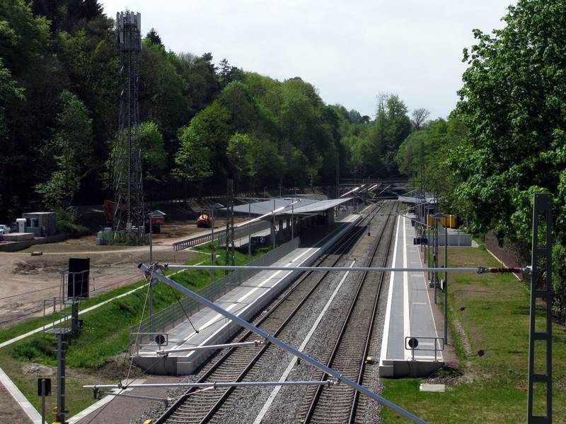 Bahnsteige am Wiehrebahnhof in Freiburg