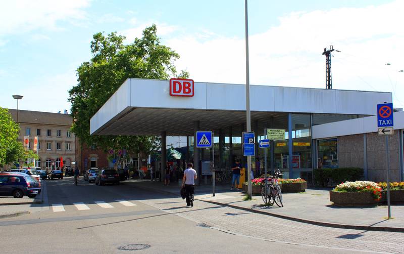 Frankenthal Bahnhof 20100709.jpg