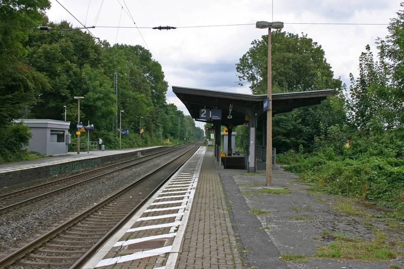 Clp 20140813 2417 Hp Essen-Kray Süd Bstg.jpg