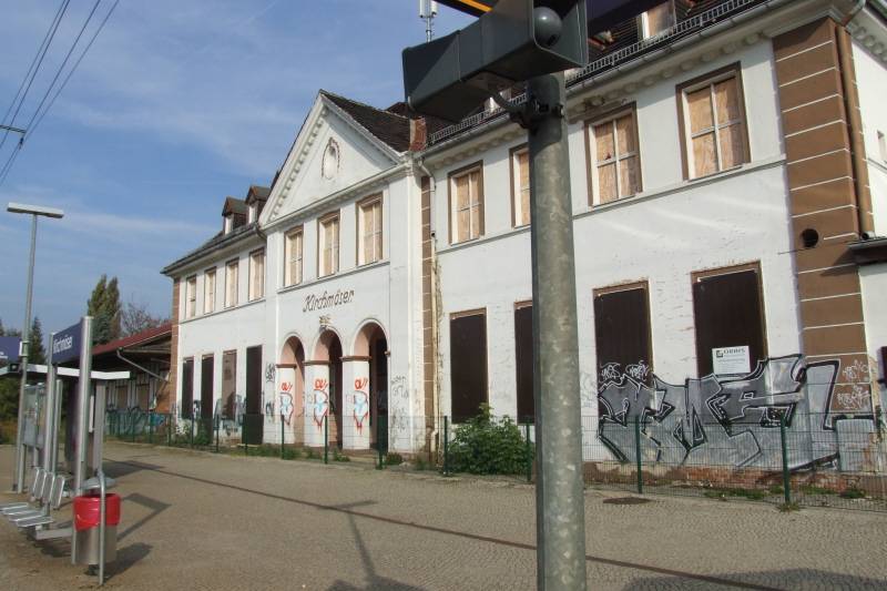 Bahnhof Kirchmöser 001.jpg