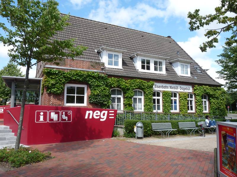 Stationsgebouw van de NEG in Niebüll