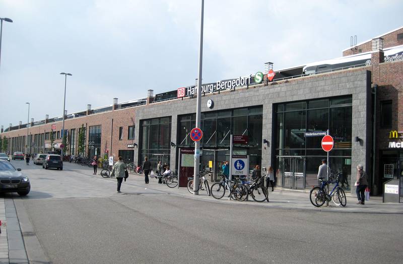 Railway station Hamburg-Bergedorf