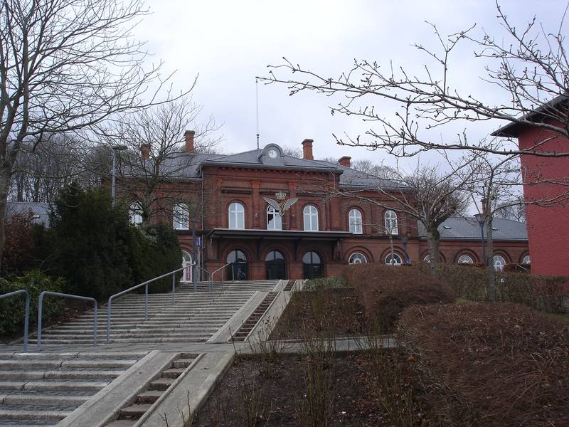 HobroStationNedefra.JPG