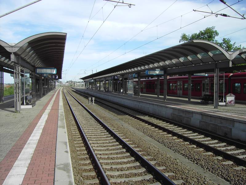 Bahnhof Salzwedel, Gleise 2 und 3