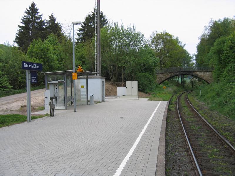 2010-05-21 Rödinghausen Haltepunkt Neue Mühle (16).jpg