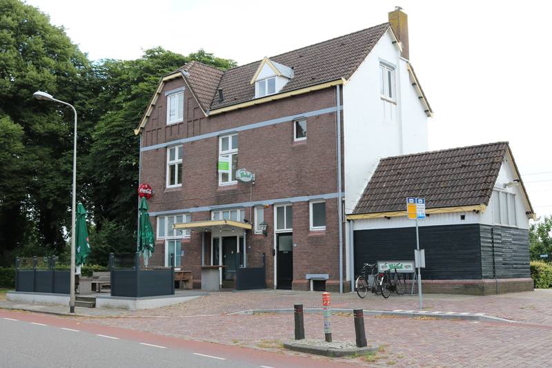 Station Gramsbergen (foto: Daniel van der Ree, 23 juni 2018)