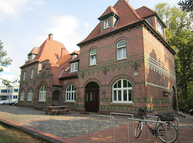 Former train station of Dinklage, now used by "Mischfutterwerk Bröring" as a laboratory
