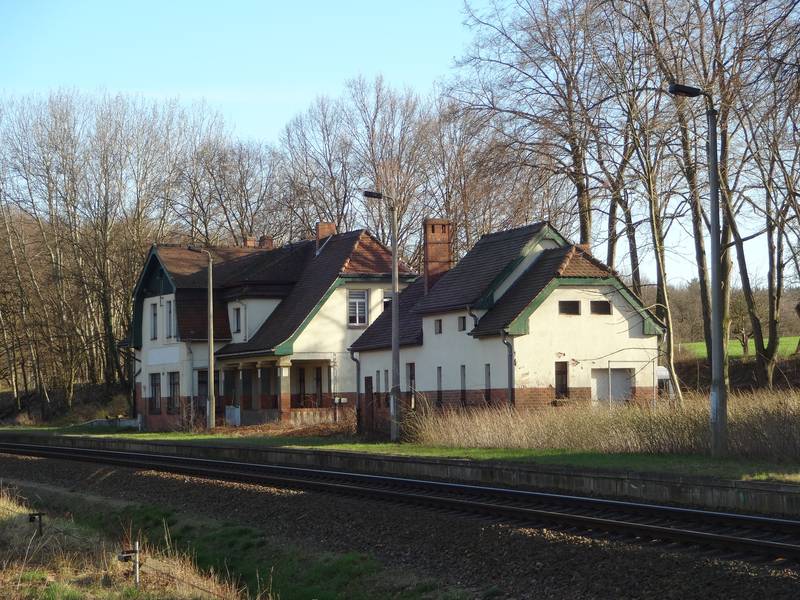 Bahnhof cunnersdorf schönteichen.jpg