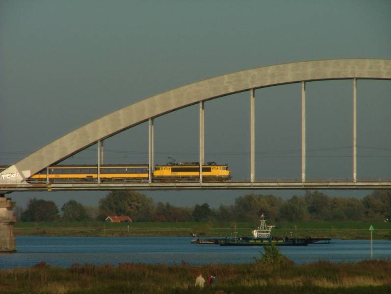 spoorbrug bij Culemborg