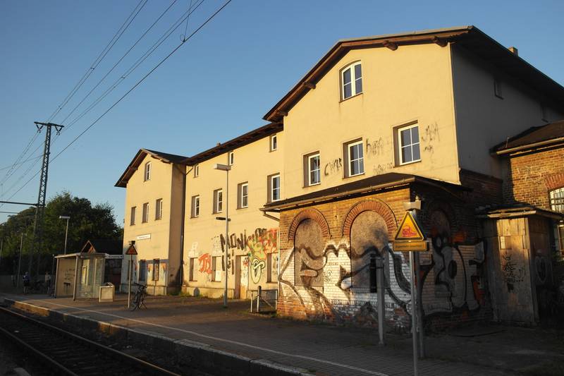 Bahnhof Blankensee (Meckl), Empfangsgebäude, Bahnsteigseite