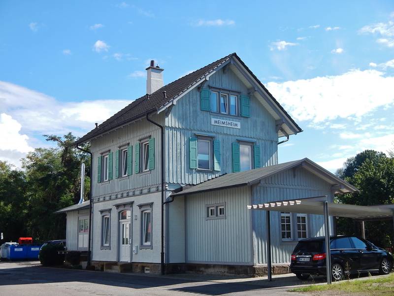 Bahnhof Meimsheim der Zabergäubahn bei Meimsheim, 1896 eröffnet, 1965 Umbau auf Normalspur, 1986 stillgelegt - panoramio.jpg